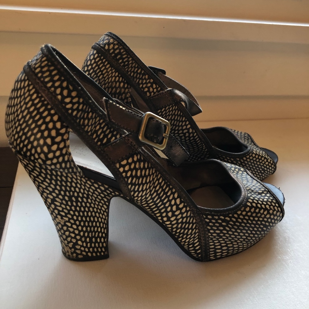 Seychelles Open Toe Heels With Strap